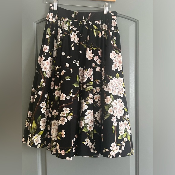 Dolce & Gabbana Floral Print Skirt - Picture 3 of 4